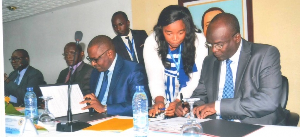 Douanes Tchad – Cameroun Signature d&rsquo;un protocole d&rsquo;accord