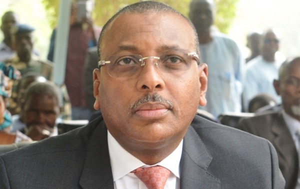 Le ministre Diguimbaye Christian Georges Et La secrétaire d’état Mme Banata Tchale Sow prennent officiellement Service
